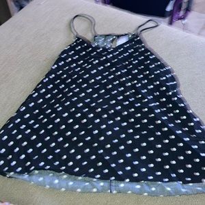 Woman’s pokadot flow tank top